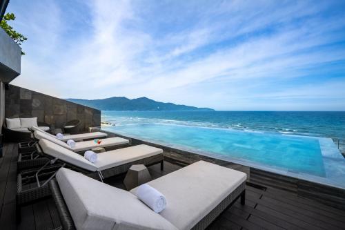 M SUITE Danang Beach