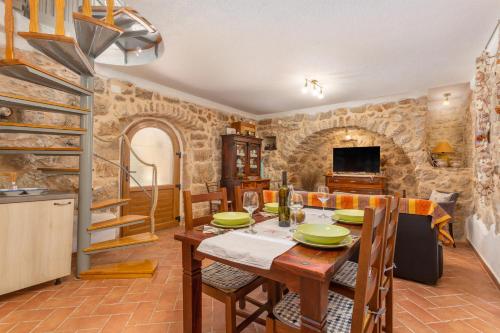 Villa Katarina in Rasopasno