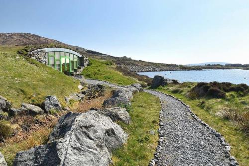 Hebridean Earth House