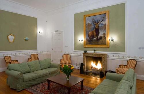 Зовнішній вигляд готелю, Cortes House in Coombs