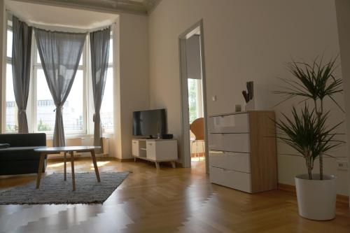 Superior Apartment image 10