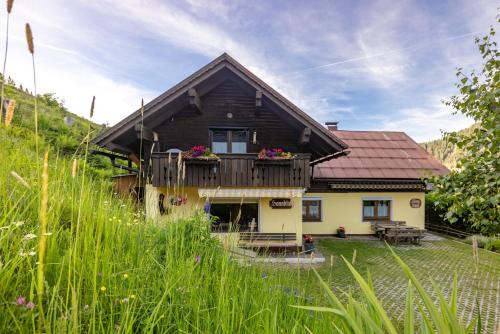 Almhütten Sonnblick & Almfried in Sonnenalpe Nassfeld, Österreich