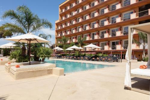 Luna Club Hotel Yoga & Spa 4Sup in Malgrat de Mar