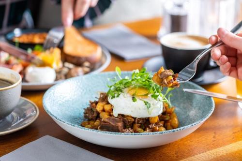 Food and beverages, Innkeeper's Lodge St Albans, London Colney in Greater London North