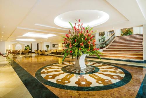 Lobby, Hotel Almirante Cartagena in Cartagena