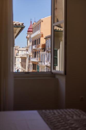 LISTONS Central Suites