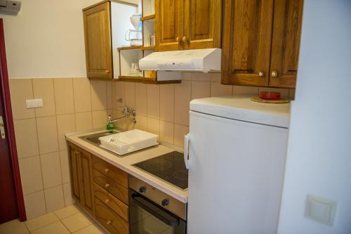 Apartments Zdravko - image 14