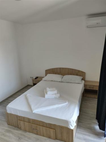 Double Room with Balcony room in Casa Jolie