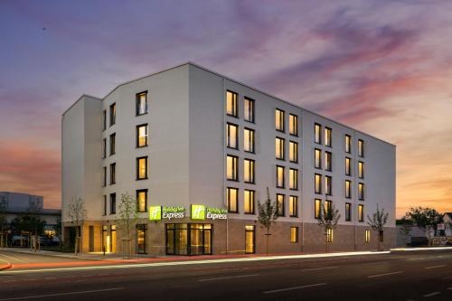 Holiday Inn Express - Rosenheim, an IHG Hotel