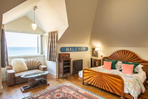 Tolcarne Beach Colonial Restaurant and Rooms – Newquay