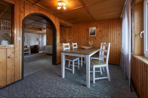 บริการและสิ่งอำนวยความสะดวก, Hotel Schlossblick in เวอร์นิเกอโรเดอ