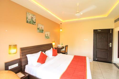 Superior Double Room room in White Pearl Residency