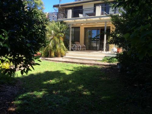 

Nelsons Beach Lodge Holiday Home