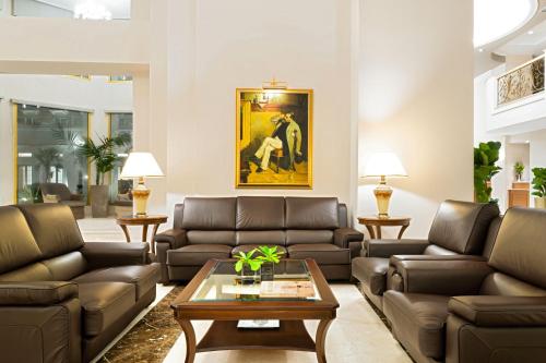 Grand Hotel Palace - image 13