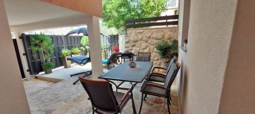 Apartment STELA - Private terrace & Parking