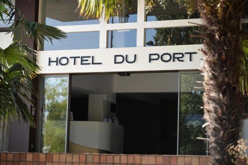 Hôtel du Port