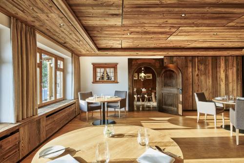 Hotel Adler Häusern