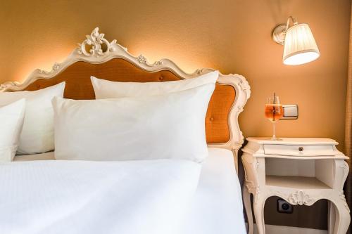Schlosshotel Steinburg - image 14