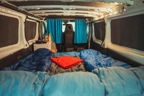 Rent Campervans in كيفلافيك