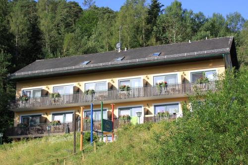 Pension Waldhof am Stubenbergsee