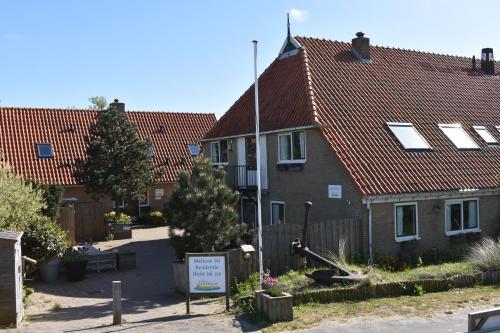 Hotel Dichtbijzee, Oosterend bei Midsland