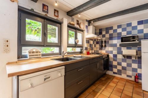 virtuve, La maison d'Amélie (La maison d'Amelie) in Sommerau
