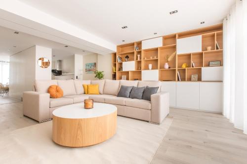 Appartement spacieux et moderne 4 chambres à 5mn à pieds République - Location saisonnière - Lille