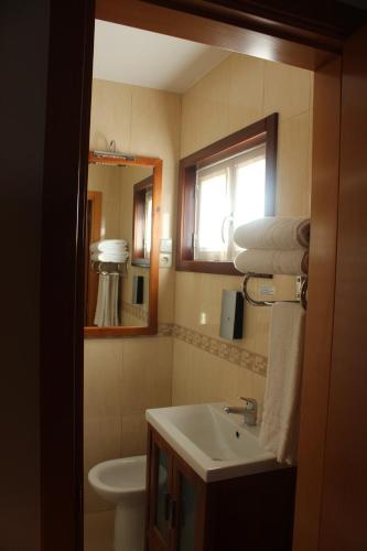 Guesthouse Muralhas do Mino - image 8