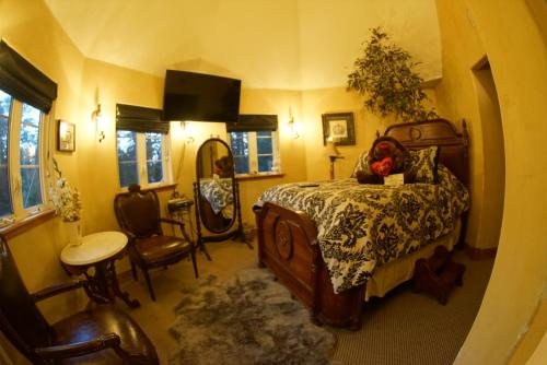 1 queen bed