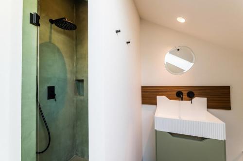PAMPA KEYWEEK Town house with terrace in Biarritz - image 2
