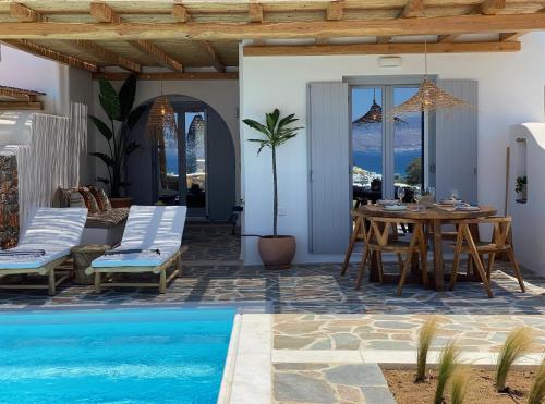 Beachhouse Omega Naxos