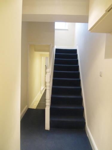 Marble Arch Flats - image 2