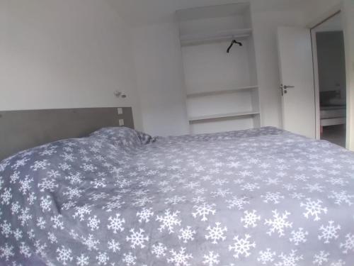 Two-Bedroom House image 2