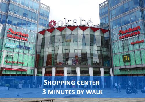 Restaurant, Beausoleil Studio Metro Paris Sud in Le Kremlin Bicetre