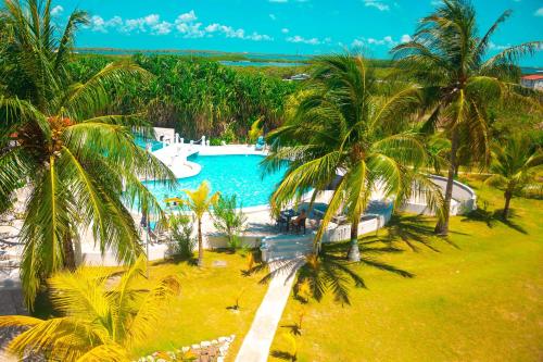 View, Best Western Grand Baymen Gardens in San Pedro