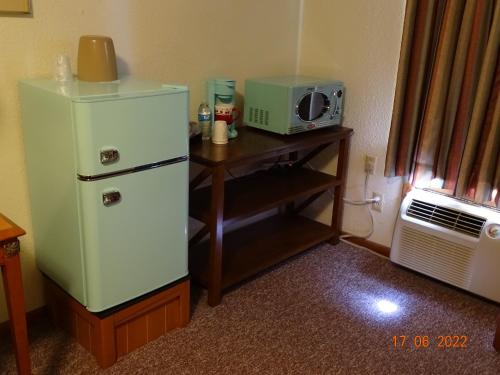 Best Budget Inn