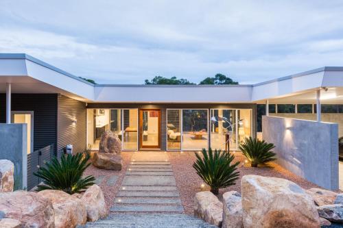 . Js' Retreat at Flutes Estate, Margaret River
