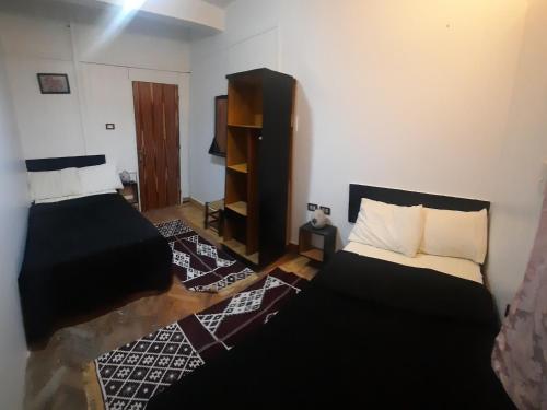 happy life hostel in ดาวน์ทาวน์