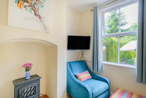 3 Brook Gardens - image 6