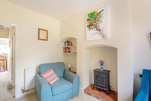3 Brook Gardens - image 12