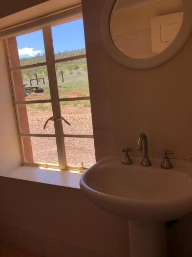 Nudlamutana Hut - Vulkathunha-Gammon Ranges National Park in Arkaroola Village