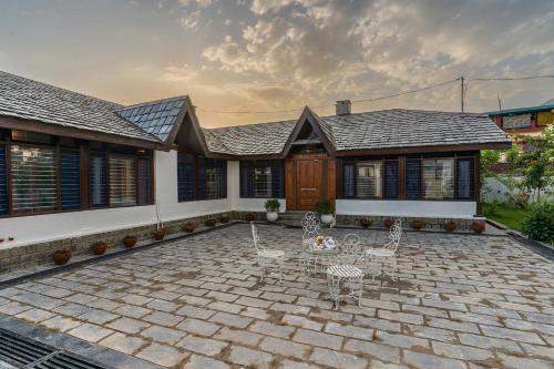 Villa image 10