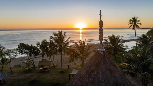 ทัศนียภาพ, โฮเต็ล เทียติ (Hotel Tieti) in พอยดิมี