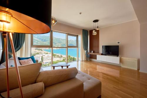 2montenegro HARMONIA APARTMENTS Becici in Zavala