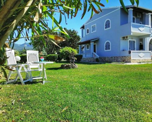 Villa Angela, seafront apartments, Almiros beach