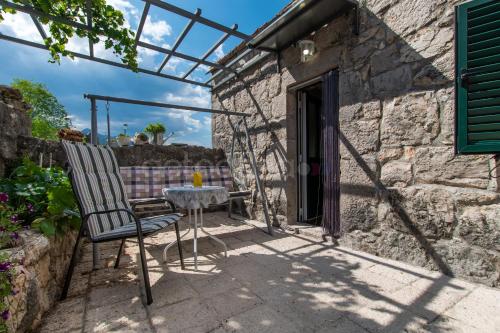 Balkons/terase, Holiday Home Godinj in Rašćane