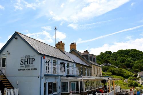 Ship Inn - image 10