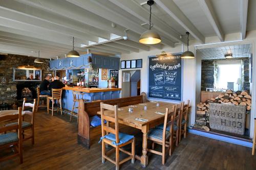 Krogs/atpūtas telpa, Ship Inn in Penbryn