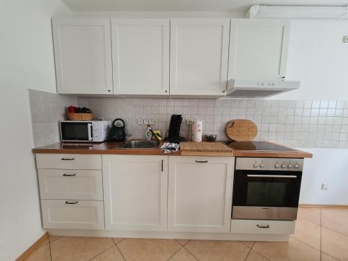 廚房, Große 3-Zimmer Wohnung Biggesee- Olpe ideal für Teams oder Familien (Große 3-Zimmer Wohnung Biggesee- Olpe ideal fur Teams oder Familien) in 德羅爾斯哈根