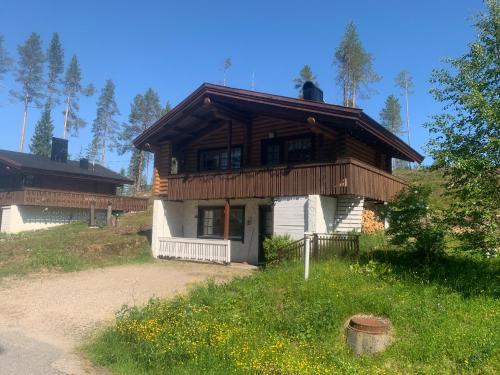 . Mökki Uutela Taivalkoski